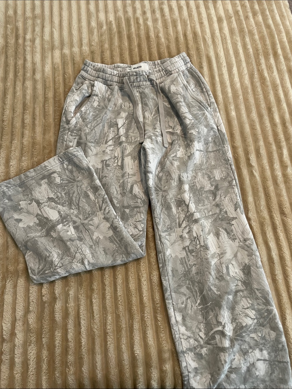 Hollister Gray camo Pattern Joggers